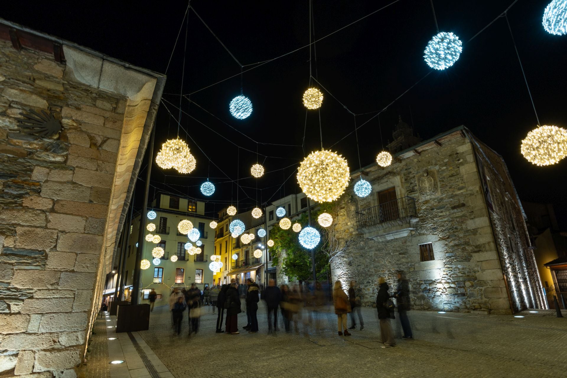 Las mejores imágenes de las luces de Navidad de Ponferrada
