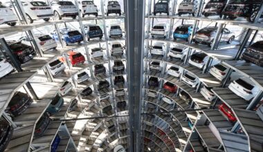 La transición a los autos eléctricos en Europa entra en revisión y reabre el debate sobre 2035