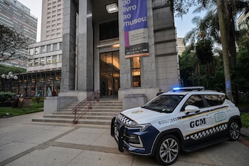 Una patrulla de la policía