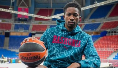 "Me encantaría jugar como 'cuatro', aunque el puesto de pívot también me ofrece ventajas"