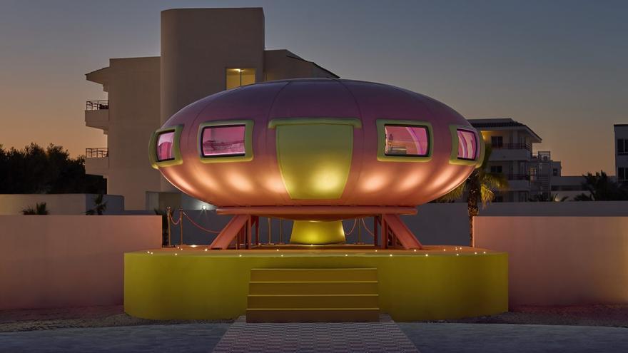 Imagen de Salva Carbó galardonada en la última edición de los Premios LUX.