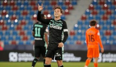 Rodrigo Riquelme celebra su gol al Torrent (Foto: EFE)