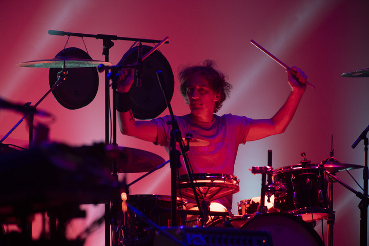 Samalea en el Homenaja a Charly Garcia en el Teatro San Martin, 2021. Foto Rolando Andrade Stracuzzi 