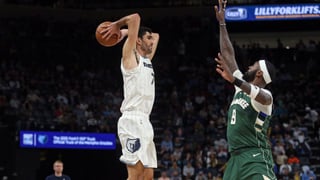 Hugo González y Santi Aldama siguen de fiesta en la NBA