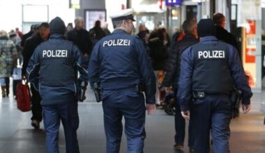 Cinco detenidos en Alemania acusados de planear un atentado "de motivación islamista" en un mercadillo de Navidad en Baviera