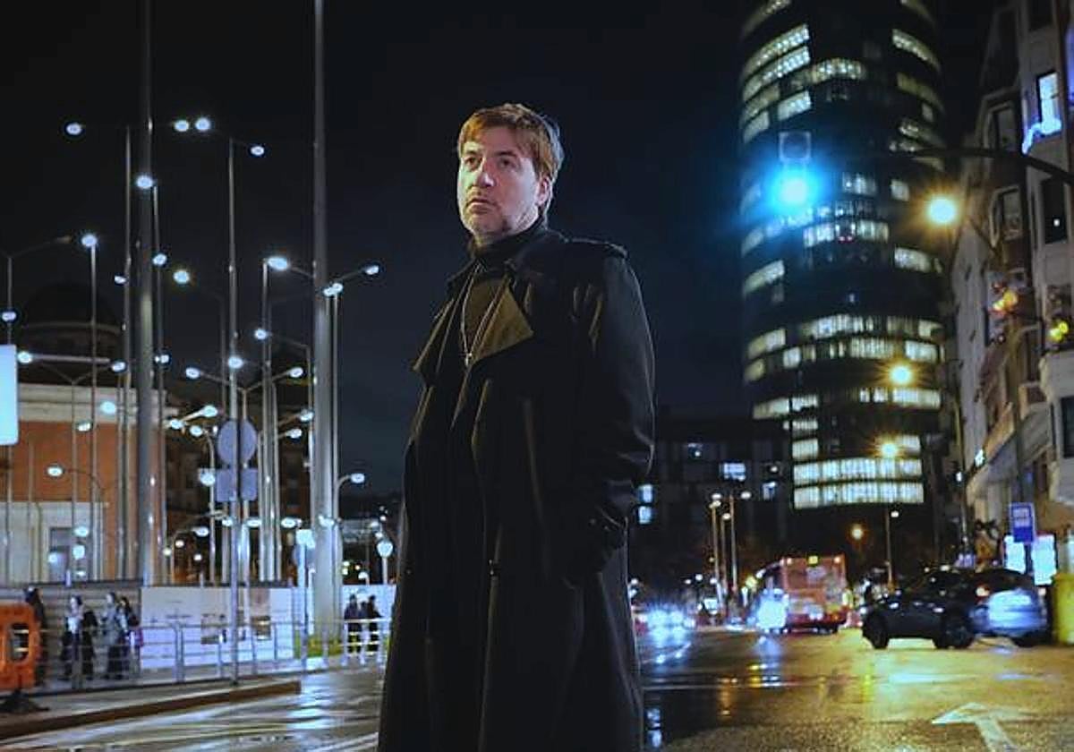 Albert Serra vive en Bilbao y cena todas las noches en un batzoki: «Yo lo que quiero es joder al espectador»