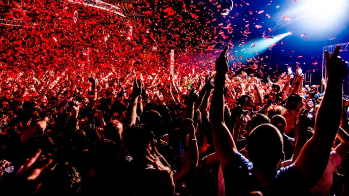 CUANDO EL ALGORITMO NO MANDA: ¿SE PUEDEN LLENAR SHOWS SIN OBSESIÓN POR LAS REDES?.