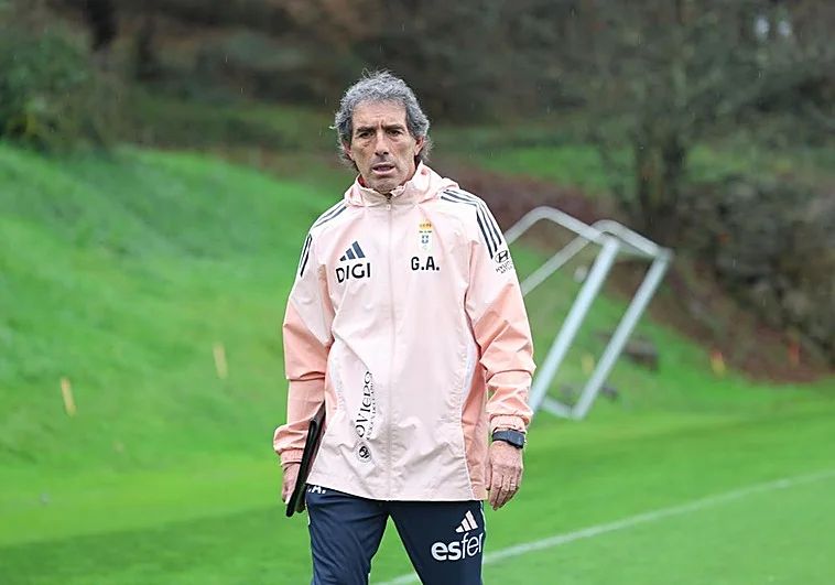 Fin al culebrón Almada: el uruguayo, nuevo técnico del Oviedo
