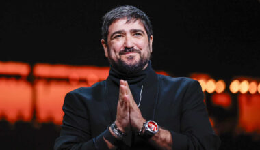 "No le vais a ver. Él se dedica a otras cosas y a mí me da igual si se dedica a amaestrar ratones que le voy a apoyar en todo lo que quiera"