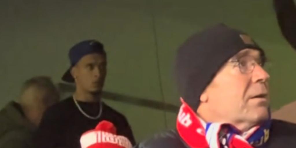 La tensión entre la grada y Antony en el derbi Sevilla