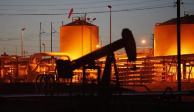 Archivo - Pozo petrolífero. -