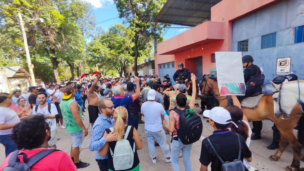 SUTEF repudia la brutal represión a trabajadores azucareros de Ledesma y el ataque a la democracia sindical