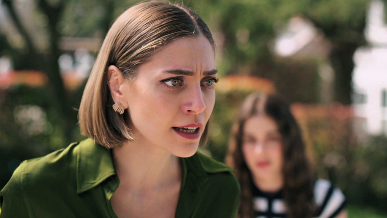 Asuman rompe las normas por Doruk y Hattuc la humilla delante de toda la mansión