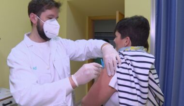 Nueva jornada de vacunación sin cita frente a la gripe y la covid en Zaragoza | Zaragoza