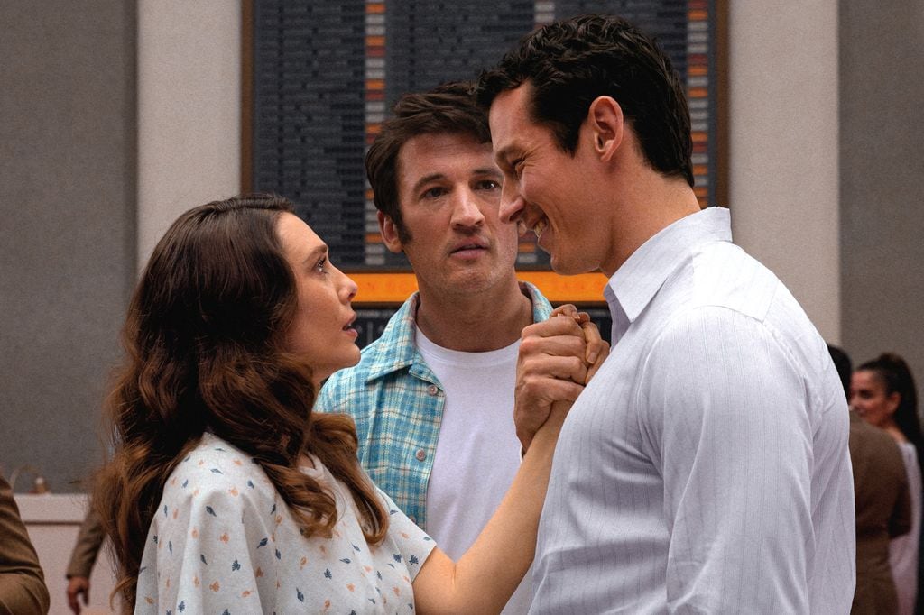  Elizabeth Olsen, Miles Teller y Callum Turner en la película