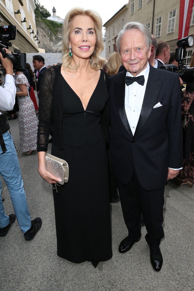 Wolfgang Porsche y la princesa Gabriele Leningen se han dado el 'sí, quiero' en una ceremonia privada en Salzburgo