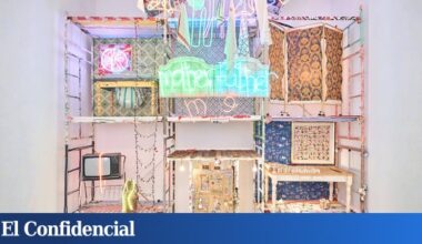 el mundo encerrado en una burbuja de telas y neón