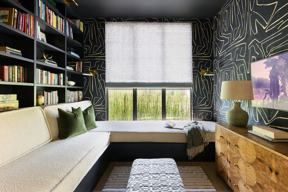 una casa clasica moderna decorada por mel bean