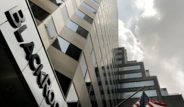 «Invertimos 80.000 millones en la economía»