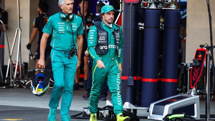 Aston Martin promete títulos a Fernando Alonso