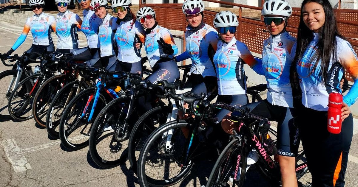ENEICAT y el Equipo Ciclista EnchufeSolar firman un acuerdo de filialidad para impulsar el desarrollo del ciclismo femenino