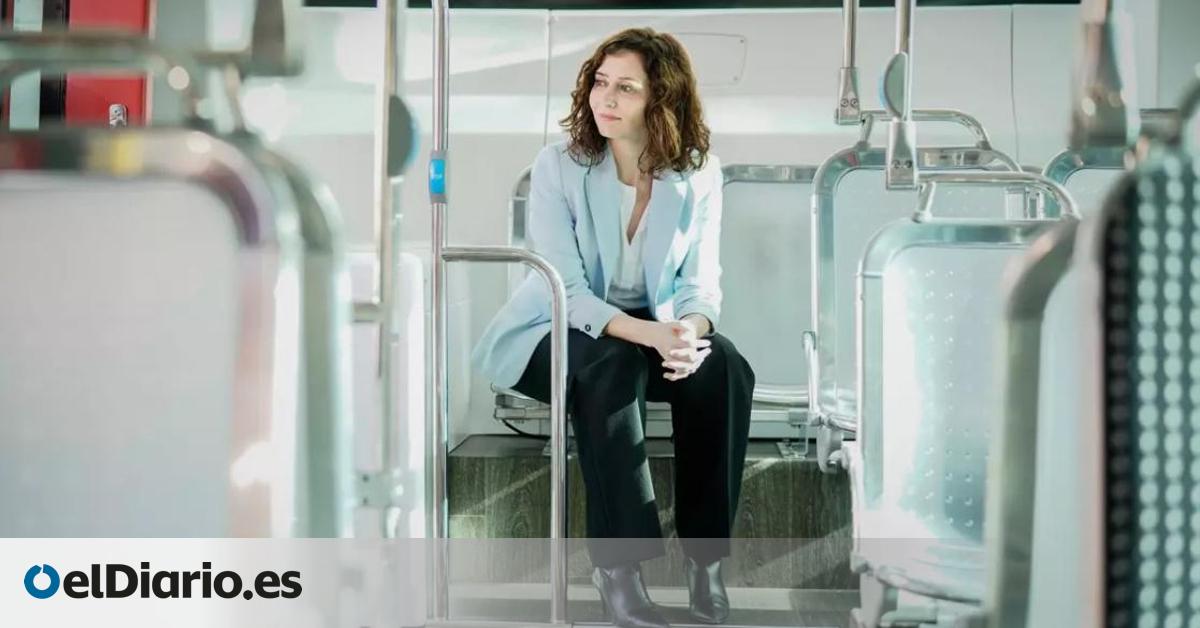 El Gobierno de Ayuso desdeña el abono transporte único de Sánchez por ser "un 50% más caro" y obvia que aplica a buses