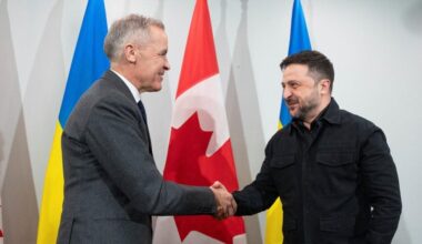 Zelenski coordina con los aliados algunas «cuestiones delicadas» del plan de paz antes de verse con Trump