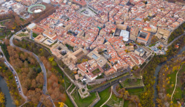 Pamplona descarta ser candidata a la Capitalidad Cultural Europea 2031, pero apuesta por su cultura local con un Plan de Estrategia Cultural