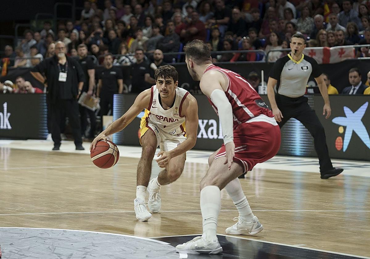 La España de Álvaro Cárdenas y Lluís Costa se divierte ante la Georgia de Beqa Burjanadze