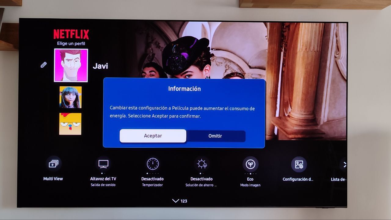 Como desactivar el cartel de consumo de energía de la UE en los televisores Samsung OLED y QLED