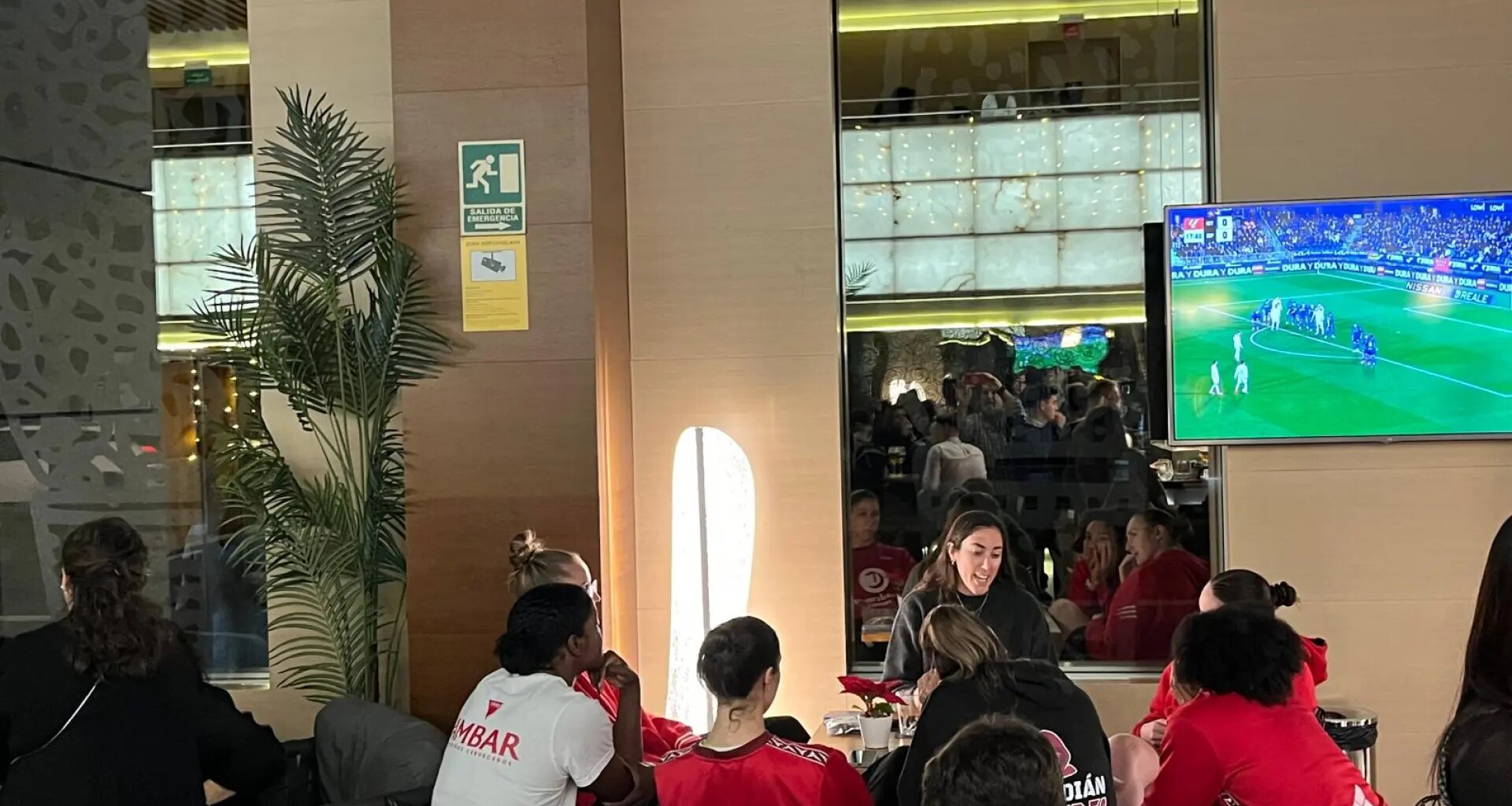 Suspendido el Valencia-Casademont Zaragoza femenino en el Roig Arena