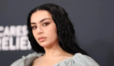 Charli XCX, la estrella del pop que quiere arrasar con la taquilla de 2026