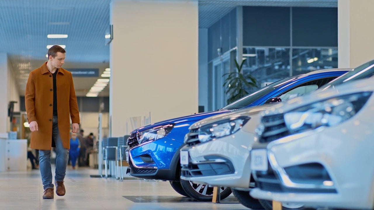 El Gobierno asigna 400 millones adicionales para cubrir la lista de espera del Plan Moves III