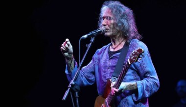 Así es la millonaria herencia que deja Robe Iniesta, líder de Extremoduro