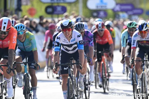 Iván García Cortina, líder en la plantilla de Movistar Team