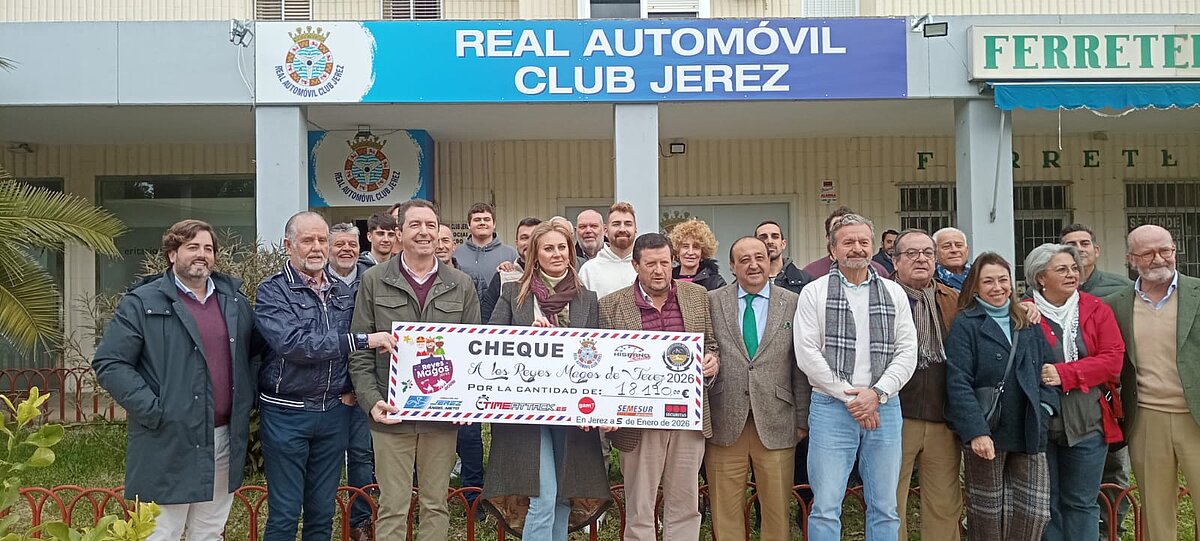El Real Automóvil Club Jerez entrega 18.150 euros a la Asociación de los Reyes Magos
