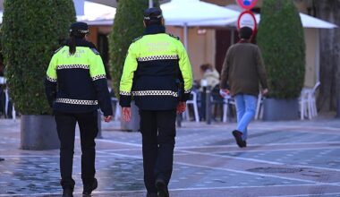 El Ayuntamiento recuerda la prohibición del ‘botellón’ durante las Zambombas y todo el año