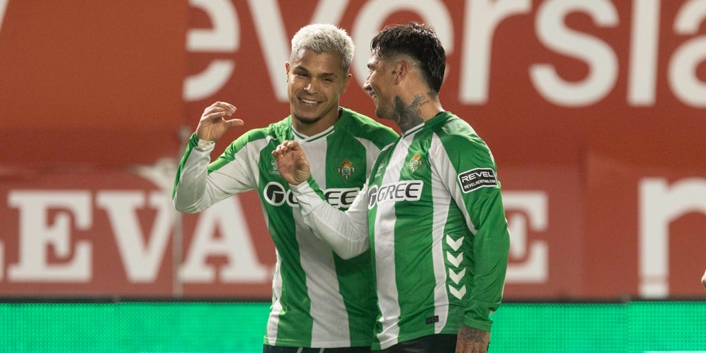 Betis: El Betis se toma la Copa muy en serio (0-2)