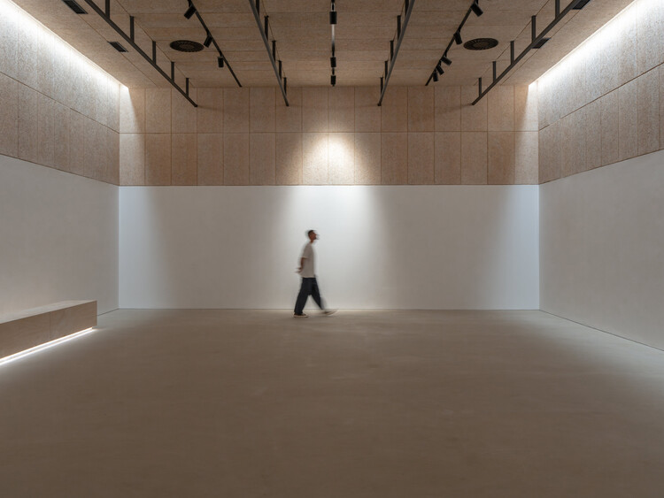 Centro Cultural Abeurador Santanyi / Arquitectura Rambla 9 - Fotografía interior, Concreto