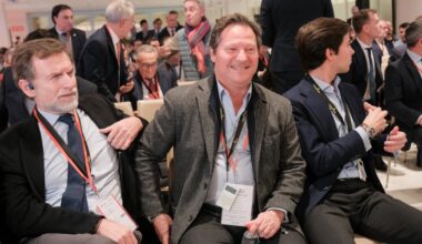 La contrarreloj de Del Nido Carrasco y la guerra de filtraciones: la irreductible 'tercera vía' y las cifras de las nueve ofertas de compra