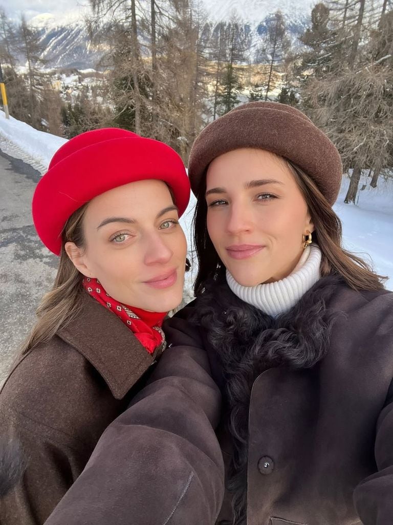 Cleopatra Oettingen-Spielberg y Farina Maria Pavel