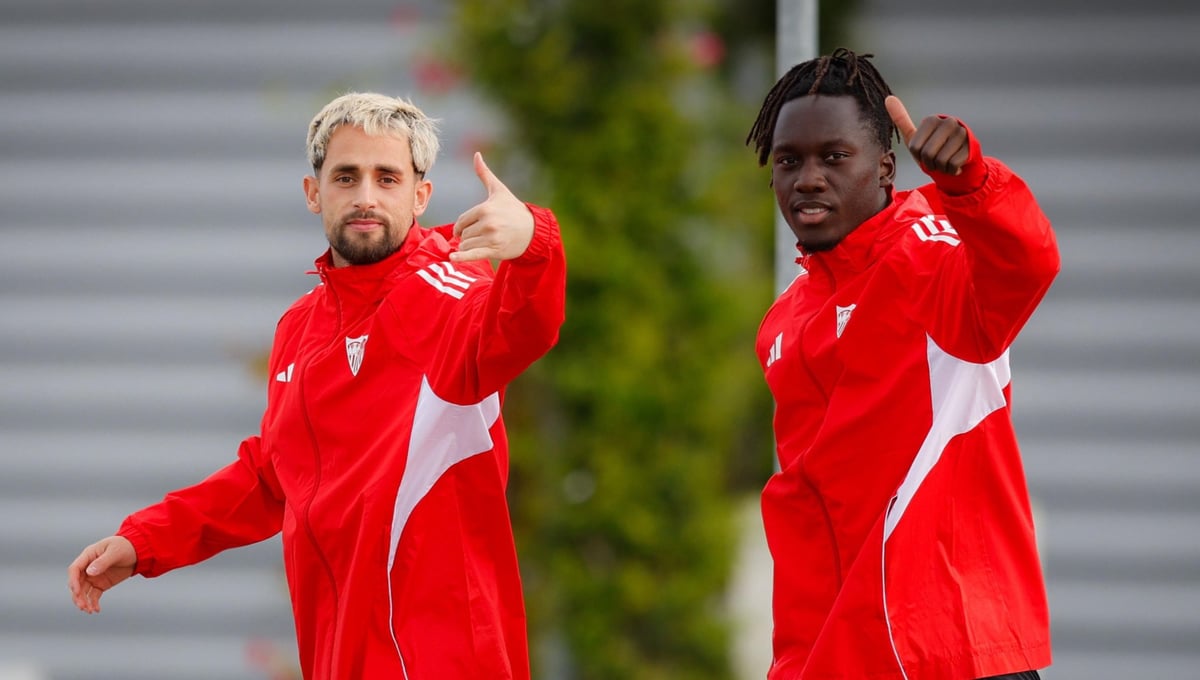 El Sevilla regala a los más pequeños un entrenamiento a puerta abierta en Navidad