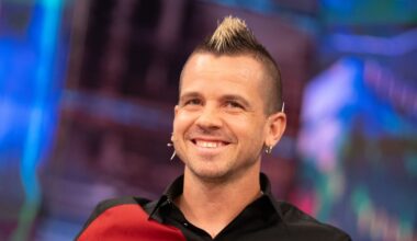 "﻿No te pido que me superes Pedroche, al menos iguálame"