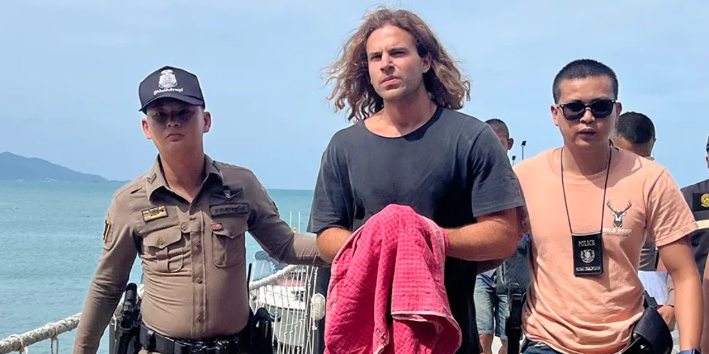 ¿dónde durmió Daniel la primera noche en Tailandia?