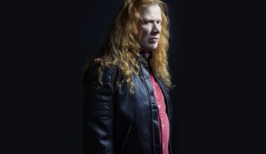 Dave Mustaine, líder de MEGADETH, consigue el cinturón negro de jiu-jitsu a los 63 años