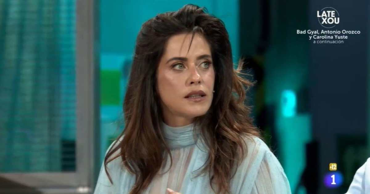 María León desvela en ‘La Revuelta’ su peor experiencia rodando con Eduardo Casanova: “Salgo desnuda”