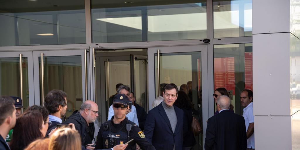La Audiencia de Badajoz aplaza el juicio al hermano de Pedro Sánchez a finales de mayo
