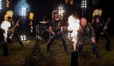 DEATH DEALER de Ross The Boss (ex MANOWAR) lanza una nueva versión de su himno navideño