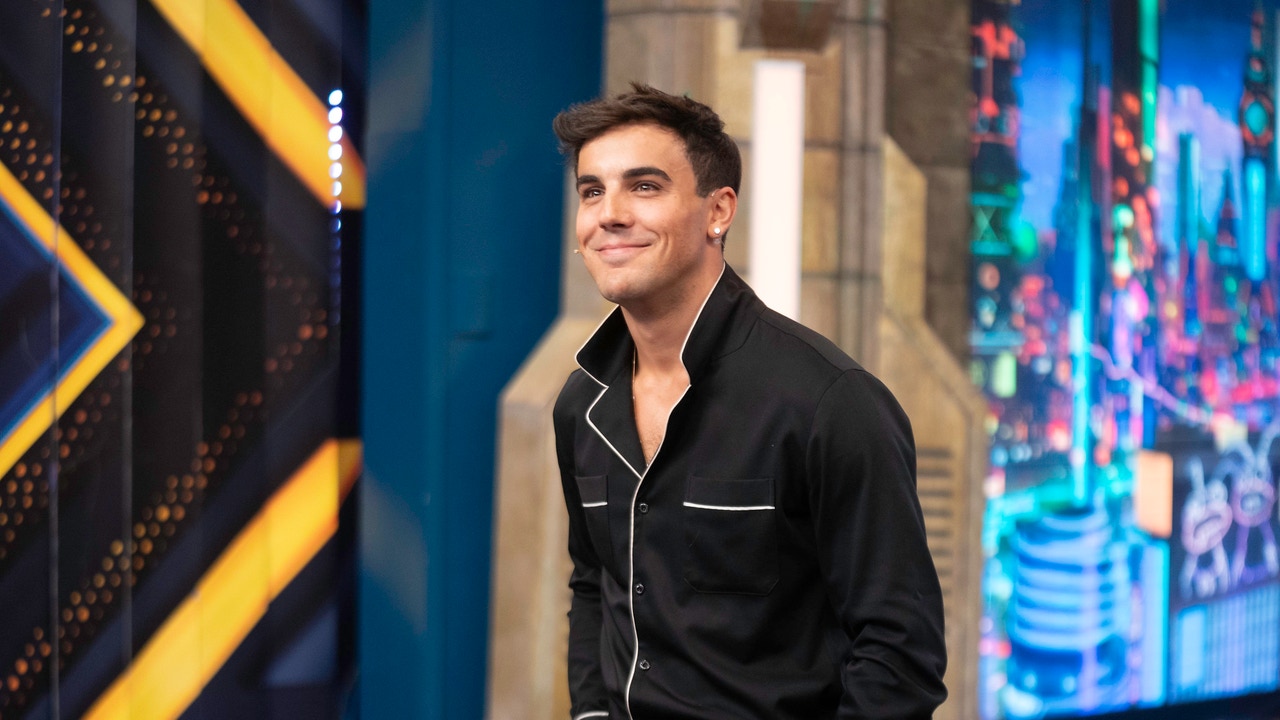 Disfruta de la entrevista completa a Óscar Casas en El Hormiguero