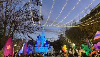 Cientos de familias disfrutan de la Ciudad Disney “Dracolandia” en el Paseo de San Gregorio